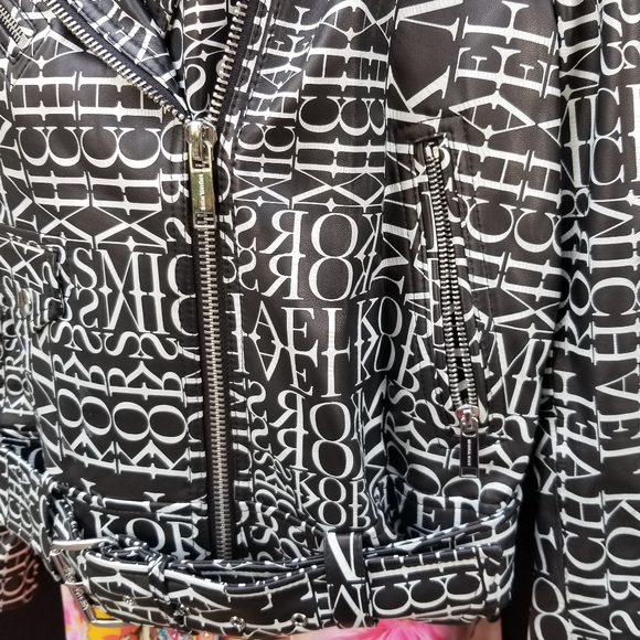 Michael kors Newspaper logo Print Leather jacket Black/white - Picture 13 of 16